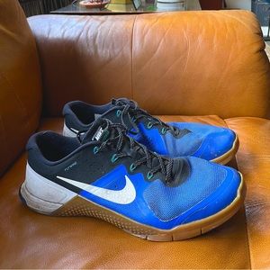 Size 13 Blue and Black Nike Zoom Sneakers